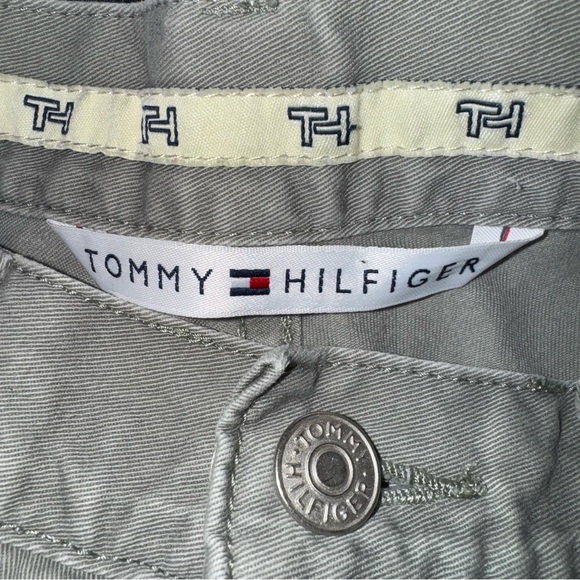 Tommy Hilfiger Khaki Pants Womens 8 Straight Leg Beige Cotton Classic - Picture 4 of 9